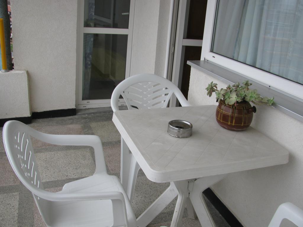 Villa Sens Tschernomorez Zimmer foto